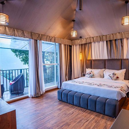 Hotel The Whispering Oaks Nainital Exterior foto
